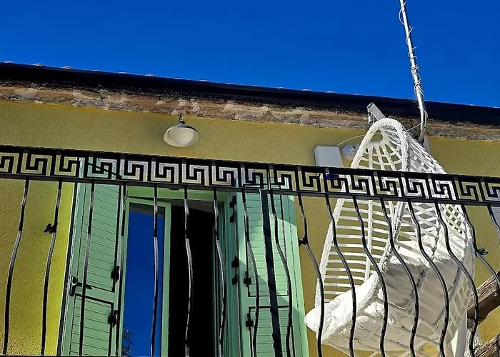 Himare Fshat Vista Del Mar Mansion 빌라 사진