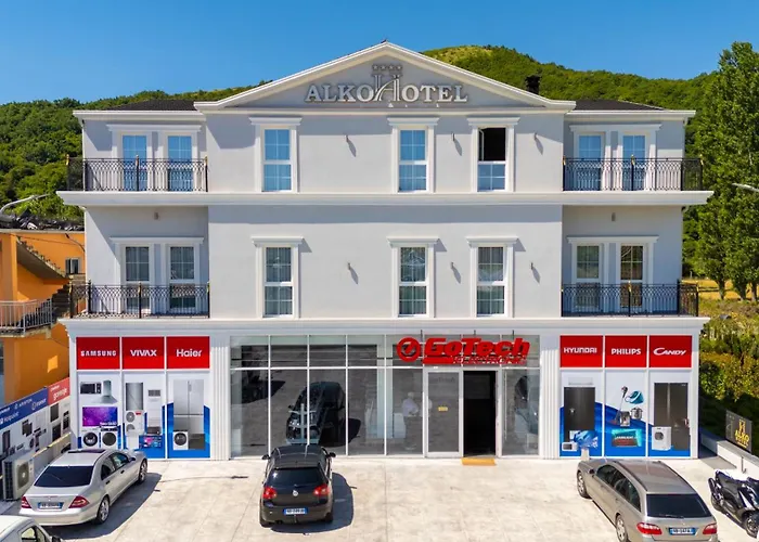 Alko Hotel Bushatの写真