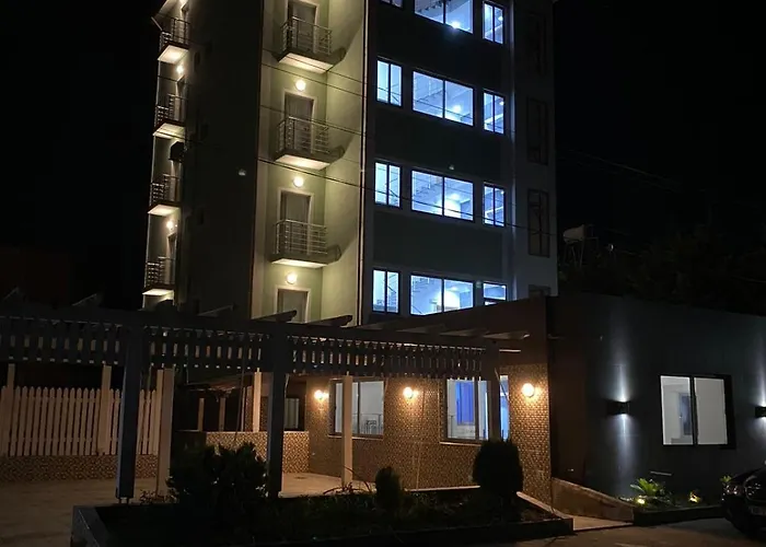Фото Hotel Restorant Pizzeri Anxhelo Кавая