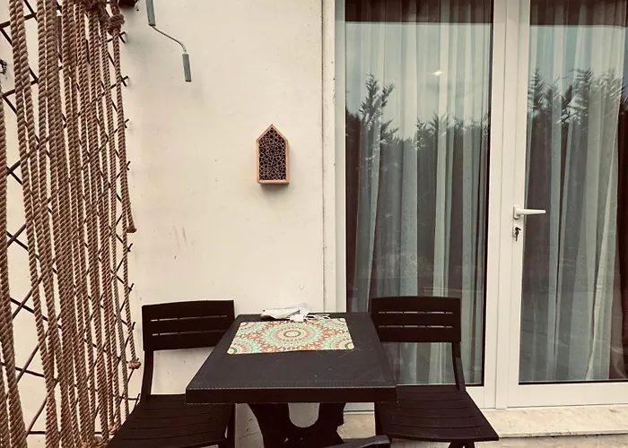 Calm & Green Retreat Baks-Rrjoll照片