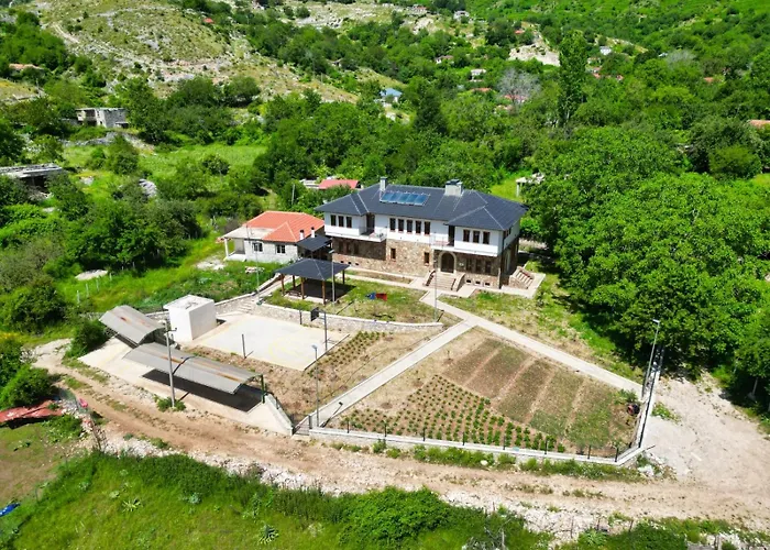 Golem  Agroturizem Dr Bizhga酒店照片