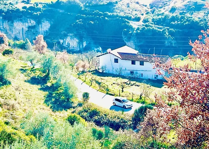 fotos do Ferma Hodobashi Hotel Cerenisht