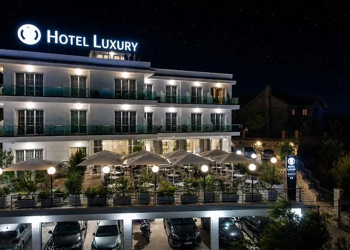 Hotel Luxury Ksamil photo