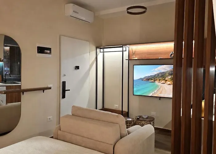 Ora Mare Studio, Drymades Gjilek foto